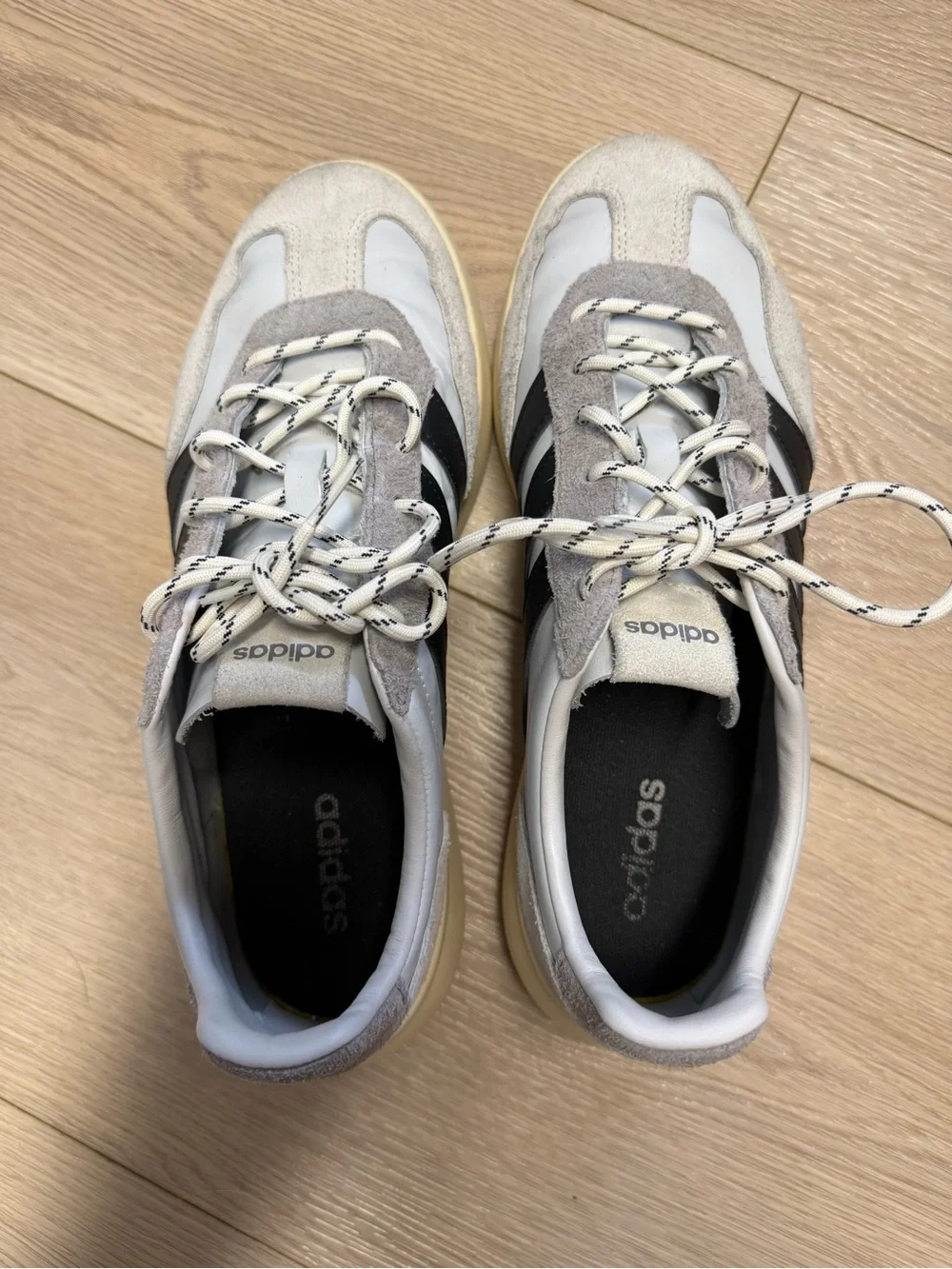 Adidas Barreda Decode sneakers in Grey One/Core Black/Alumina color Size 10